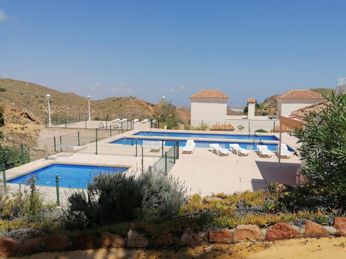 Exquisite Modern 2-Bed House In El Pinar De Bedar Villa Luaran gambar